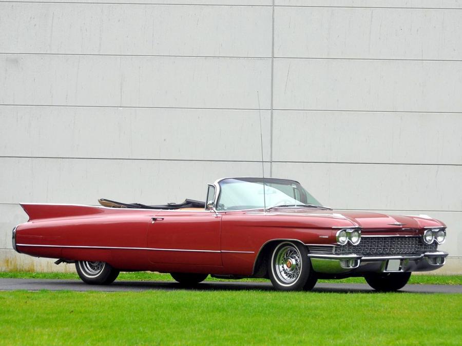  Cadillac Series 62 Convertible (6267F) 1960 года  (фото 7 из 23)